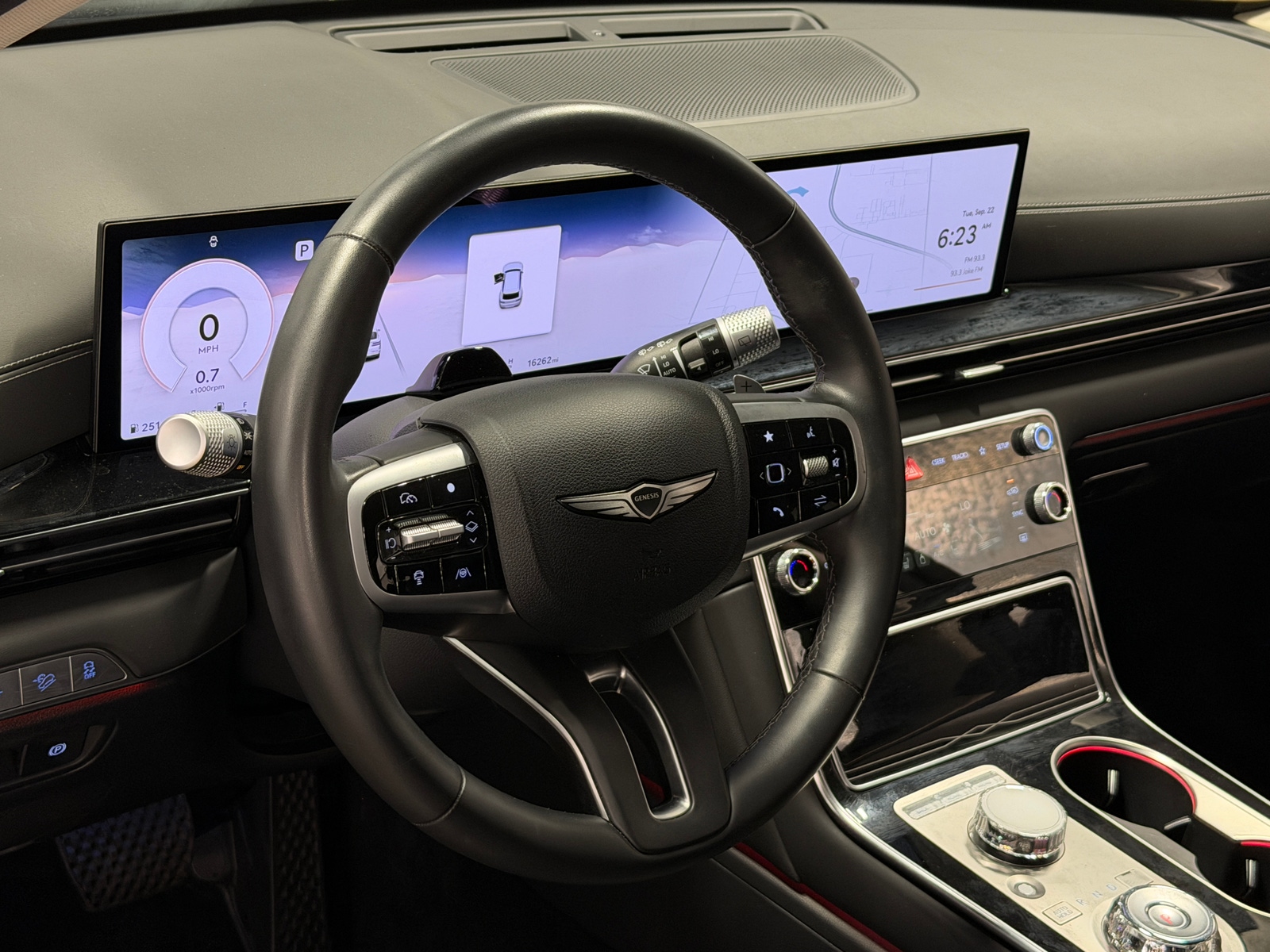 Thumbnail: 2026 Genesis GV80 - 4