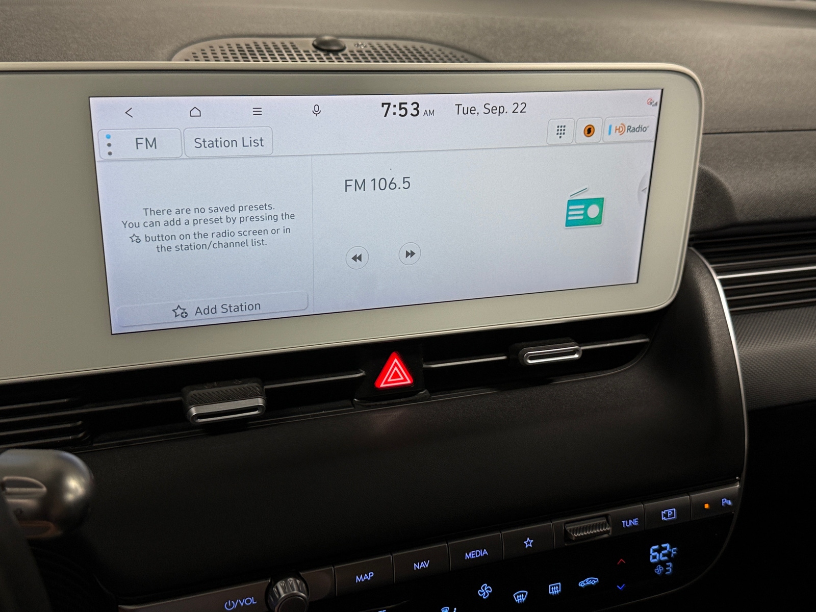 Thumbnail: 2023 Hyundai Ioniq 5 - 3