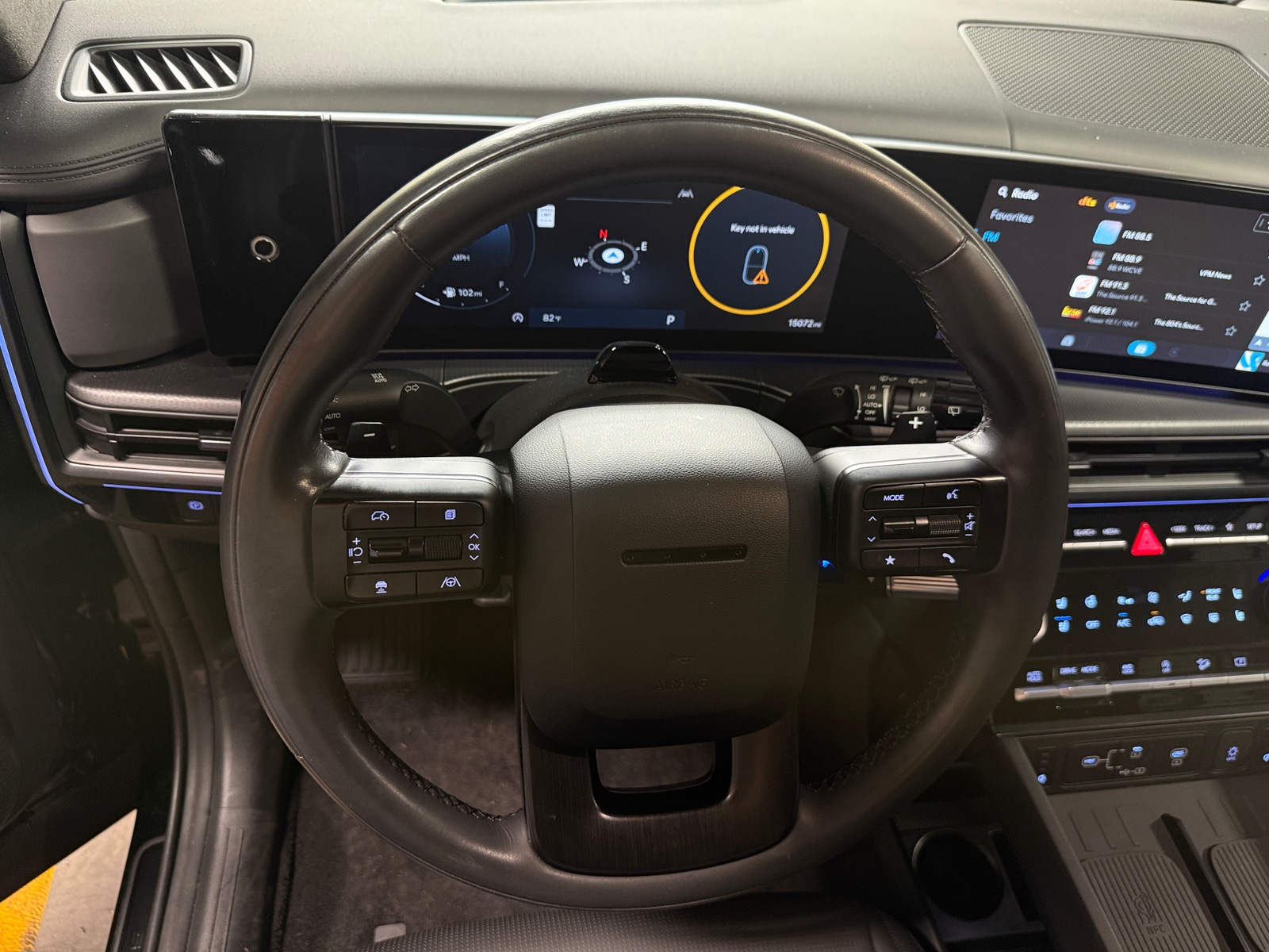 Thumbnail: 2024 Hyundai Santa Fe - 4