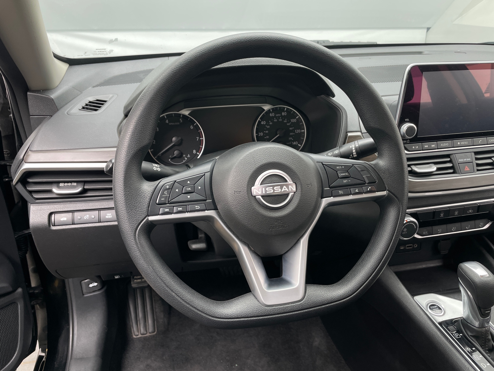 Thumbnail: 2025 Nissan Altima - 5