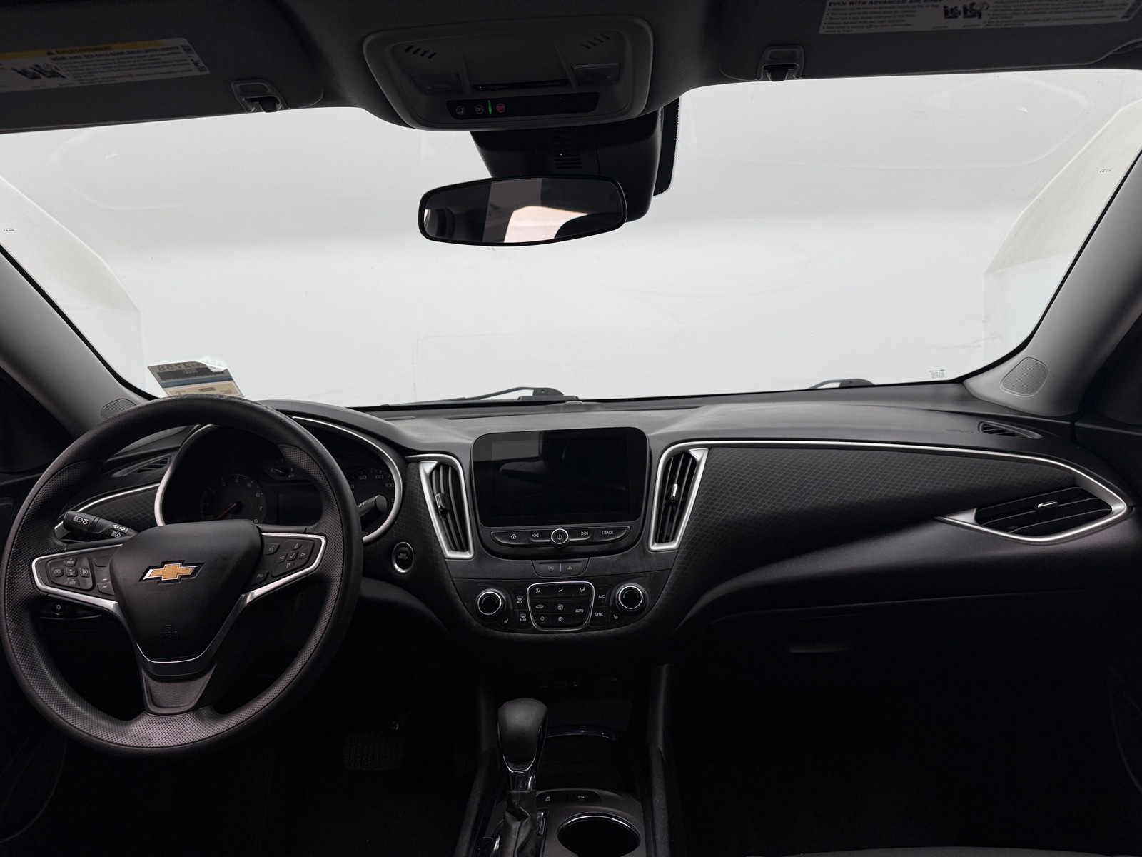 Thumbnail: 2023 Chevrolet Malibu - 3