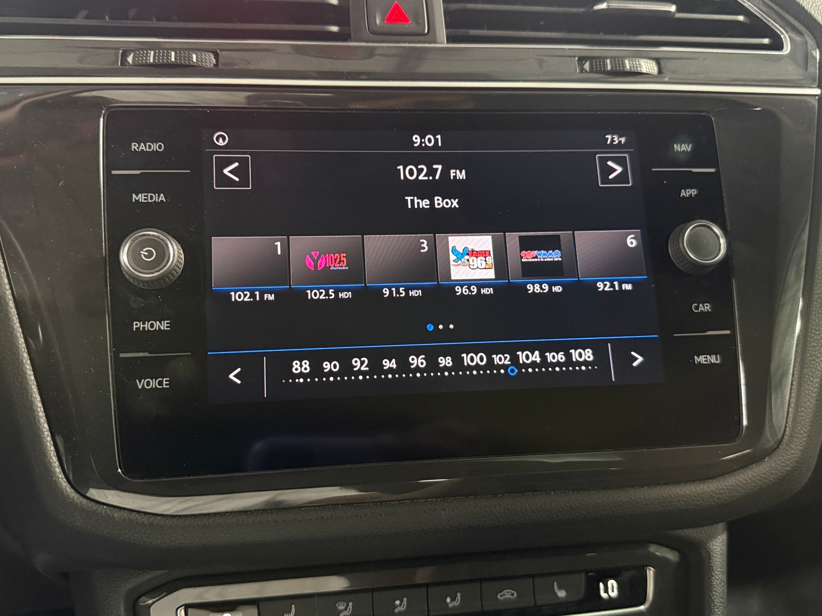 Thumbnail: 2019 Volkswagen Tiguan - 3