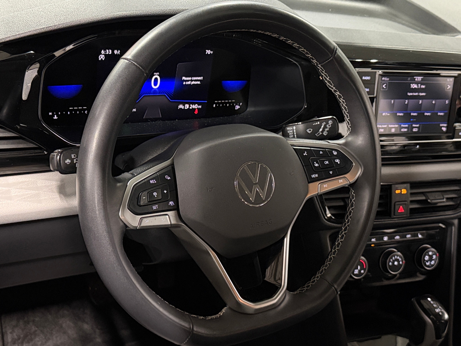Thumbnail: 2024 Volkswagen Taos - 5