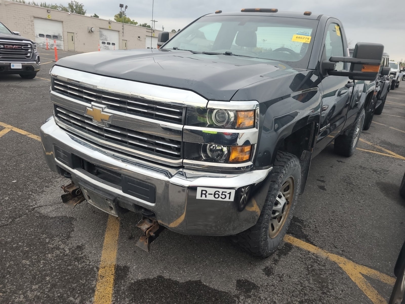 2017 Chevrolet Silverado 3500HD 4WD Reg Cab 133.6" Work Truck