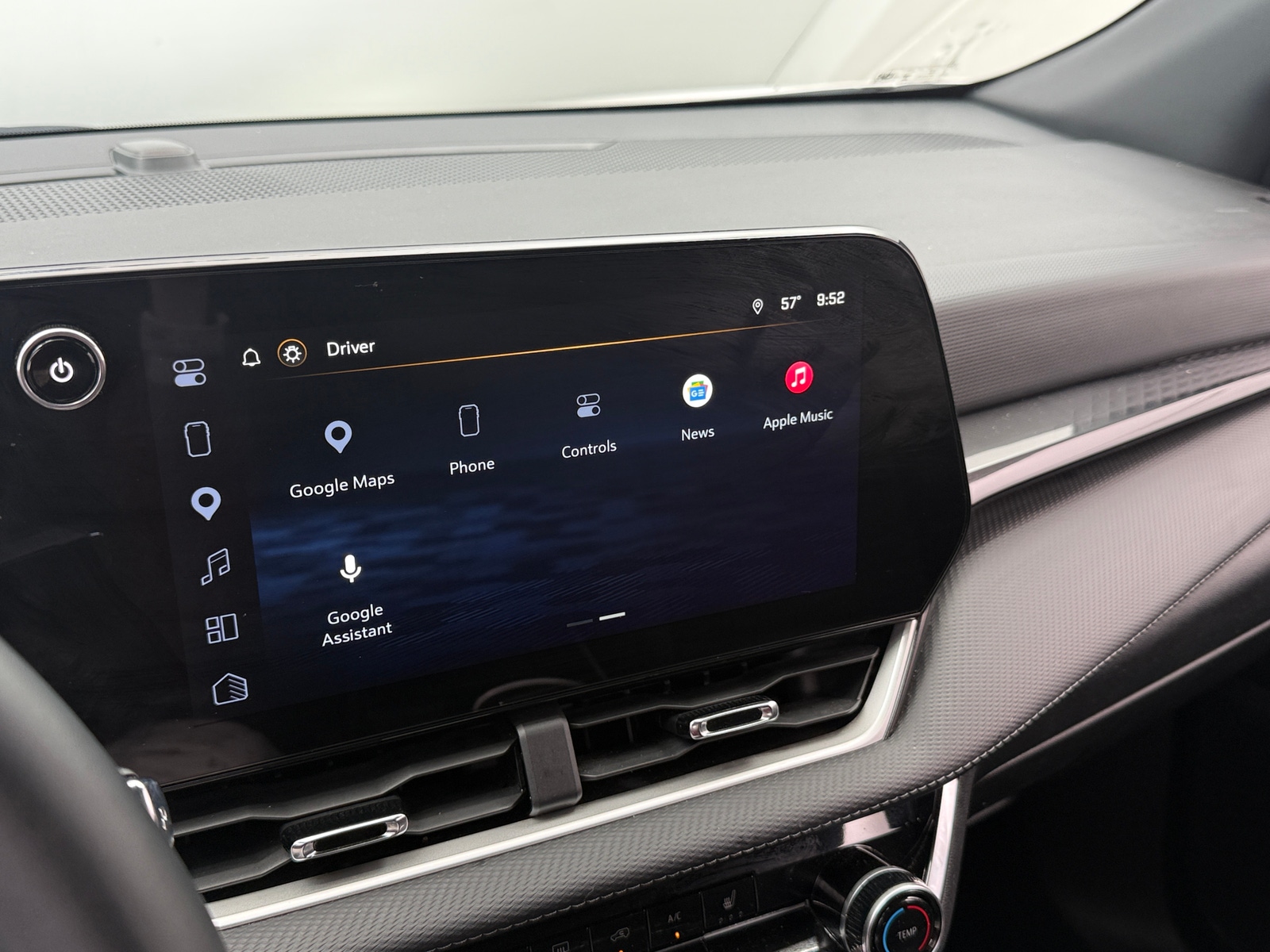 Thumbnail: 2025 Chevrolet Equinox - 4