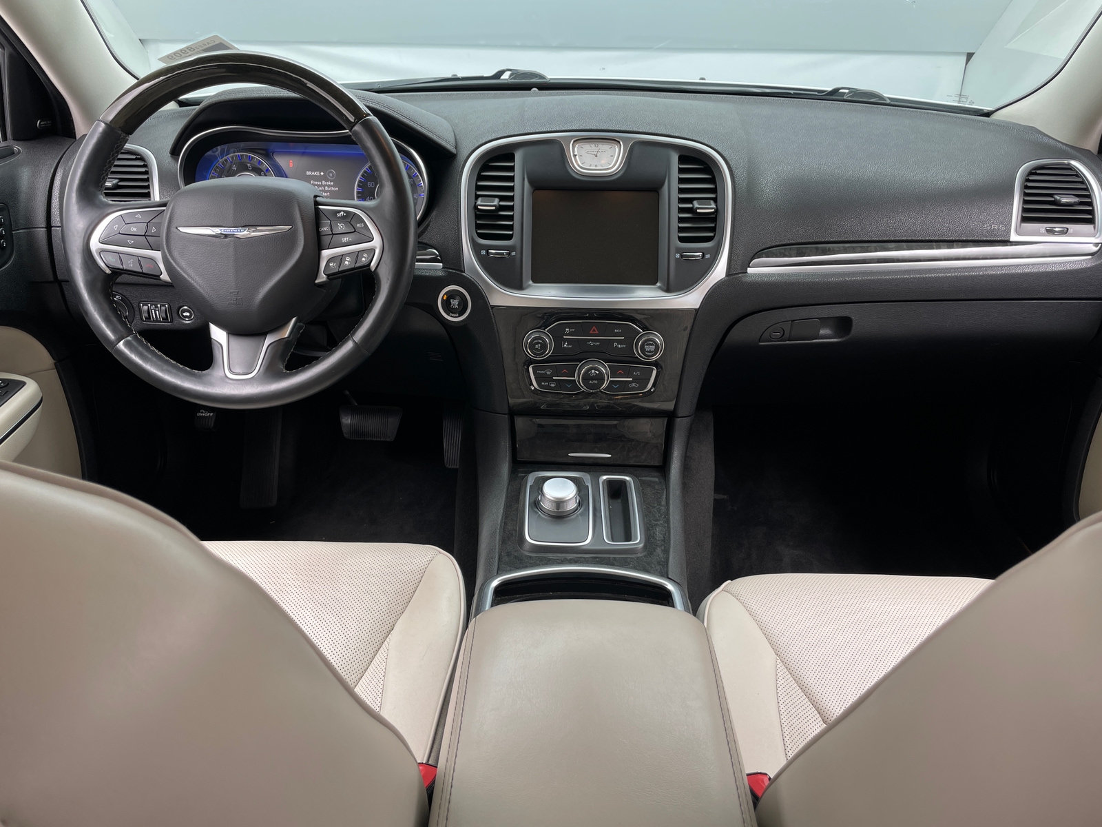 Thumbnail: 2016 Chrysler 300 - 2