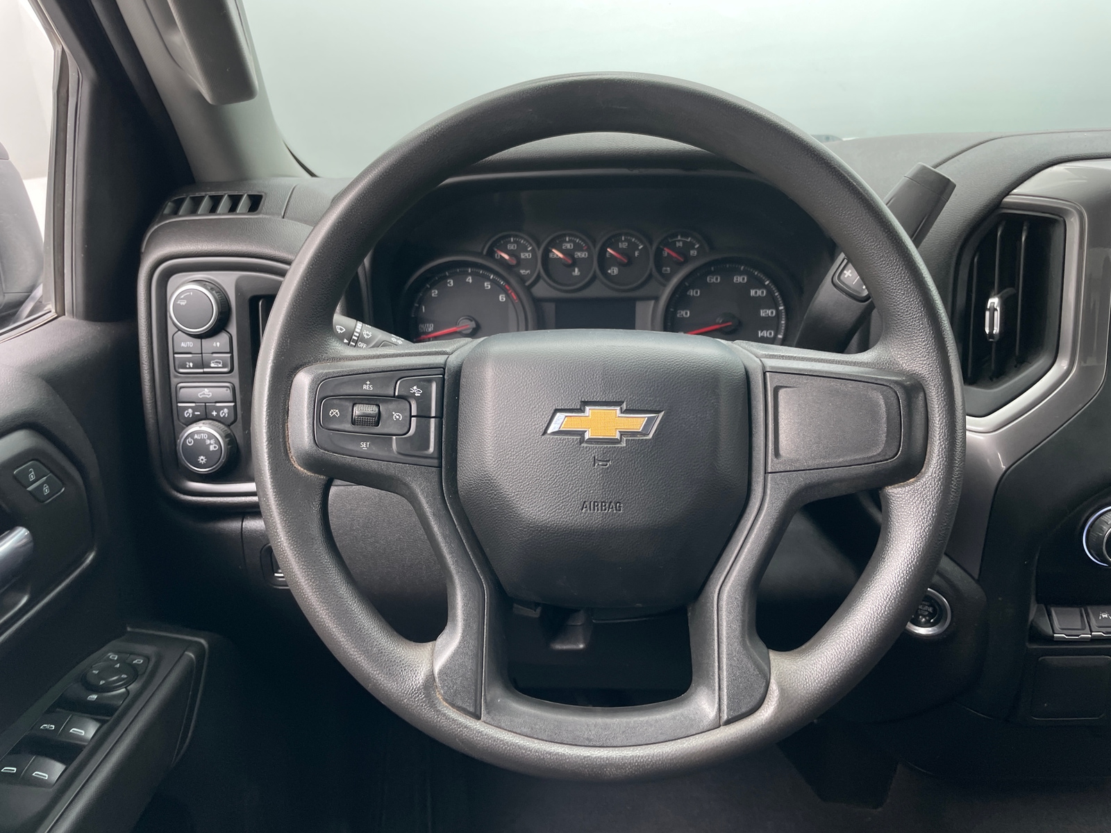 Thumbnail: 2024 Chevrolet Silverado 1500 - 5