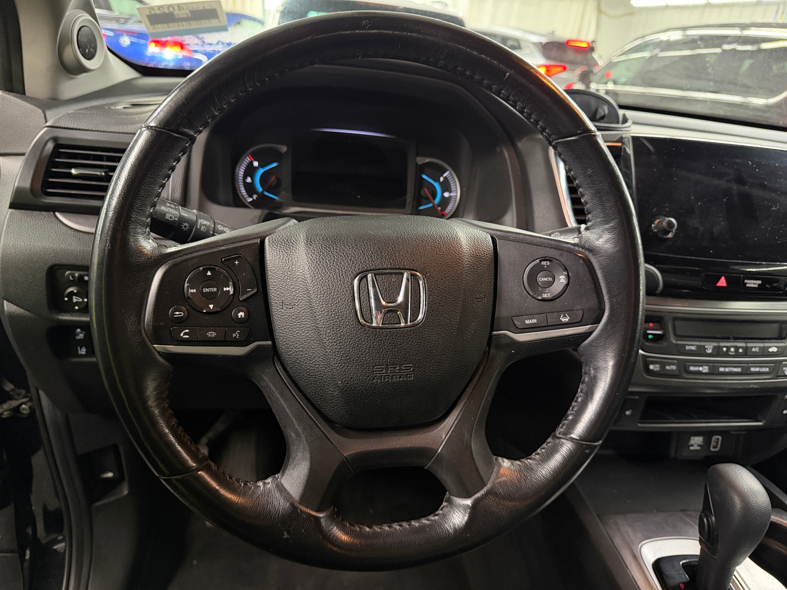 Thumbnail: 2019 Honda Pilot - 4