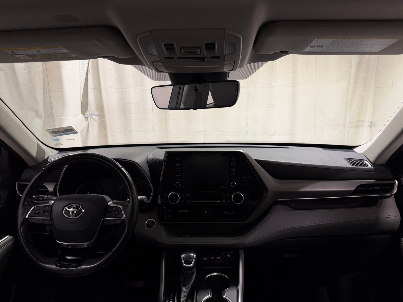 Thumbnail: 2021 Toyota Highlander - 2