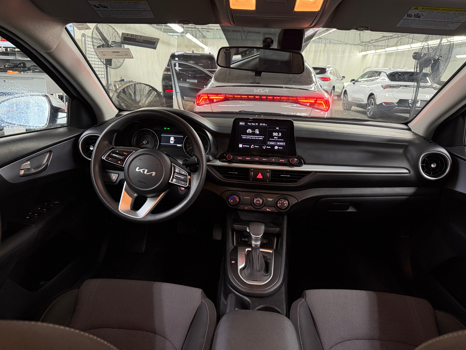 Thumbnail: 2024 Kia Forte - 3