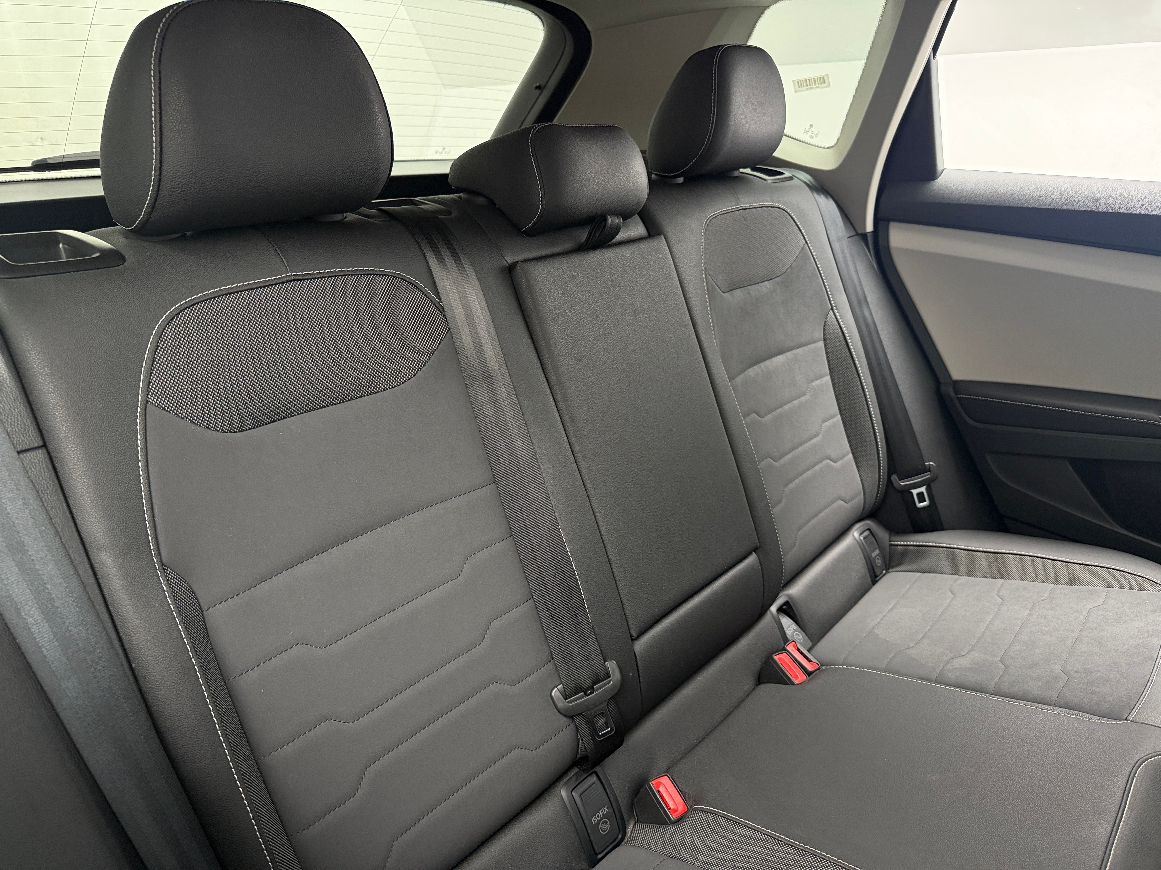 2025 Volkswagen Taos