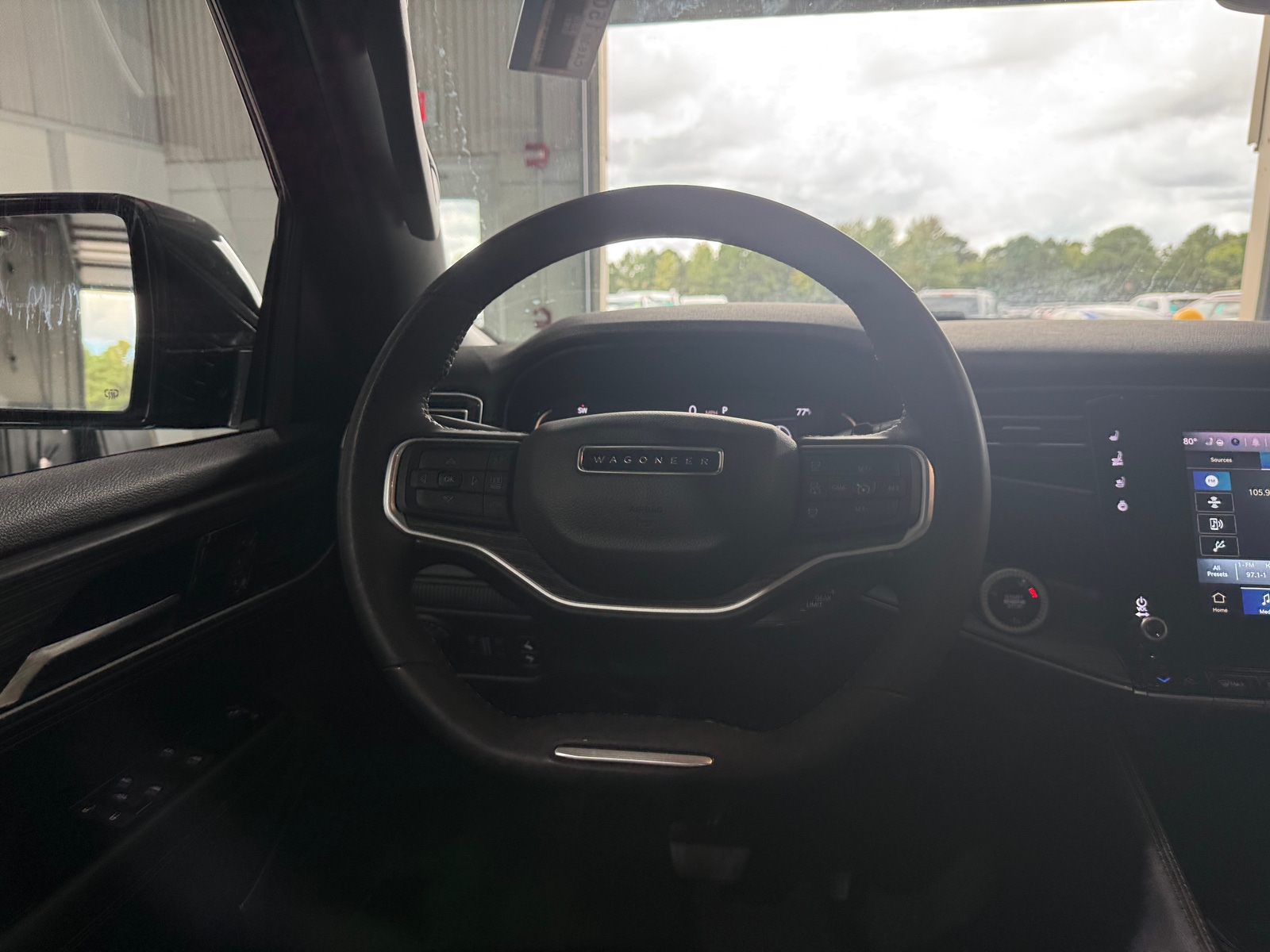 Thumbnail: 2024 Jeep Wagoneer - 4