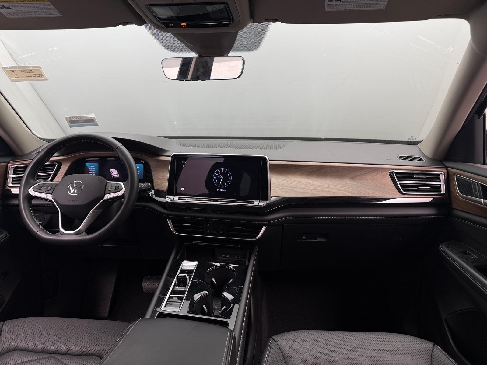 Thumbnail: 2026 Volkswagen Atlas - 3