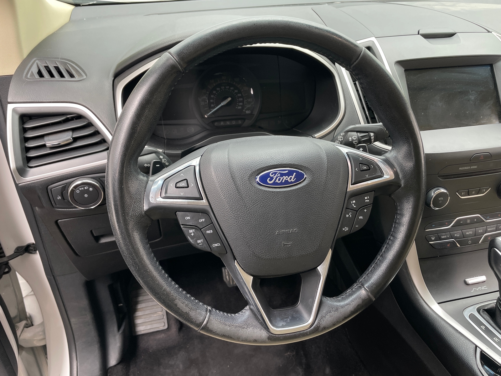 Thumbnail: 2017 Ford Edge - 4