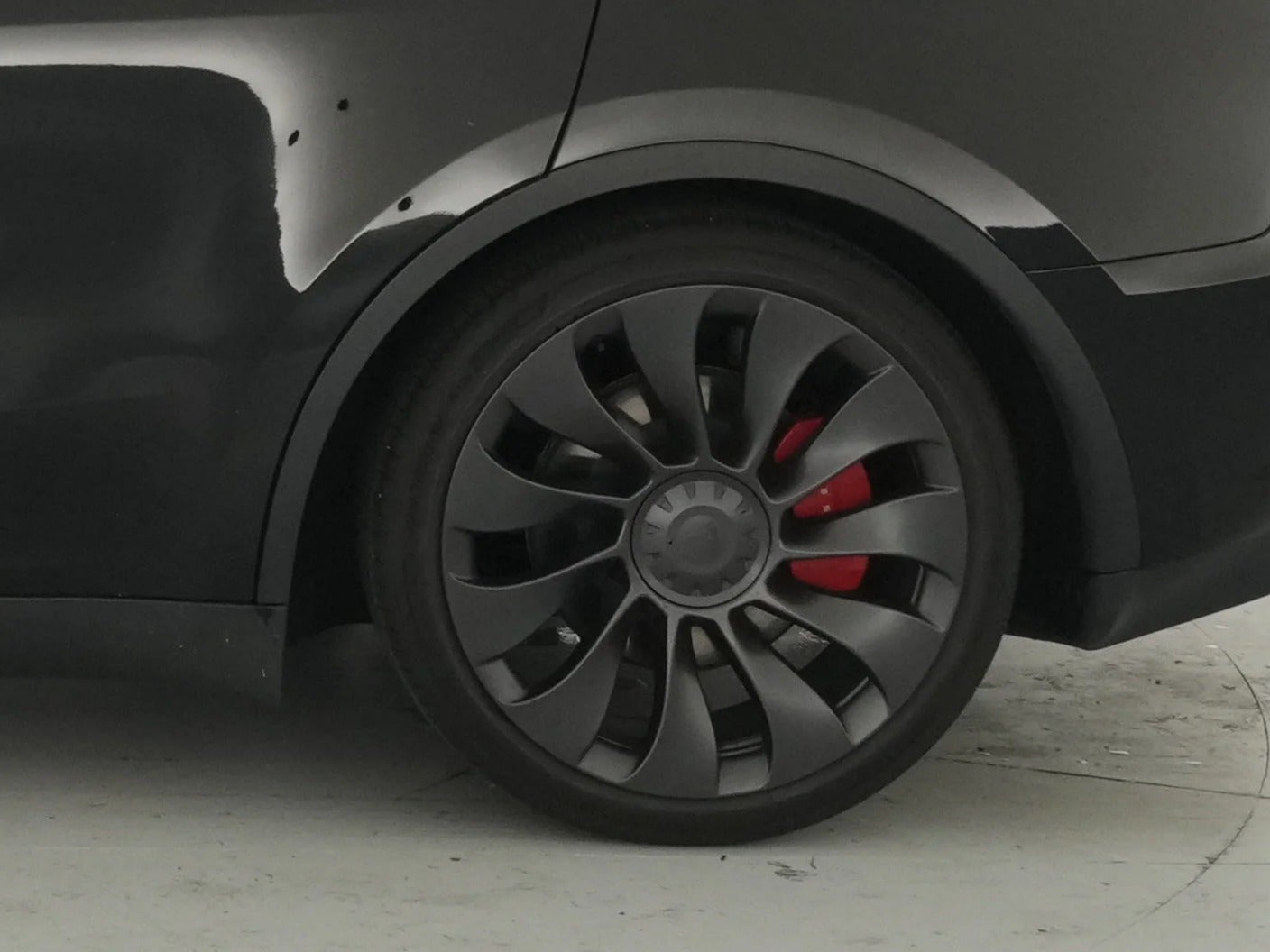 2024 Tesla Model Y Performance - Photo 23