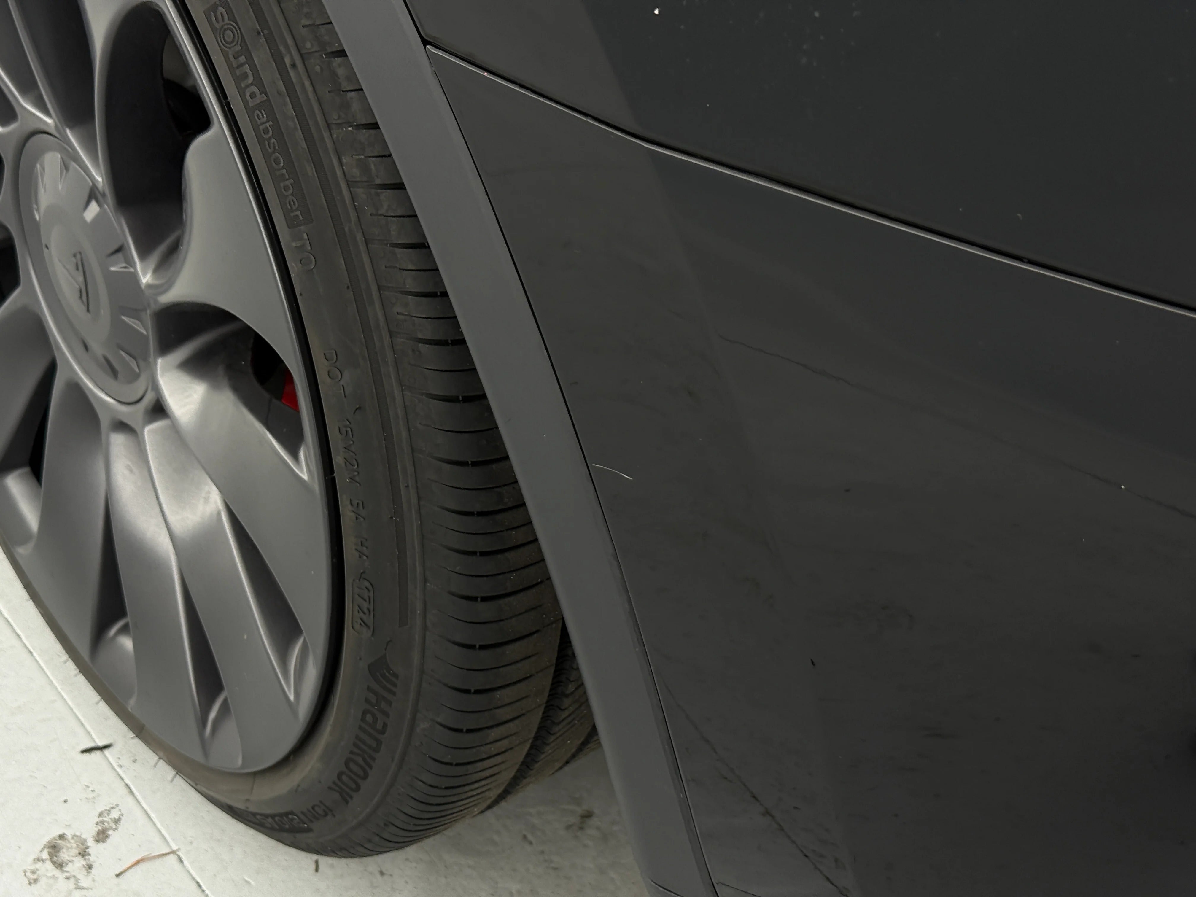 2024 Tesla Model Y Performance - Photo 25