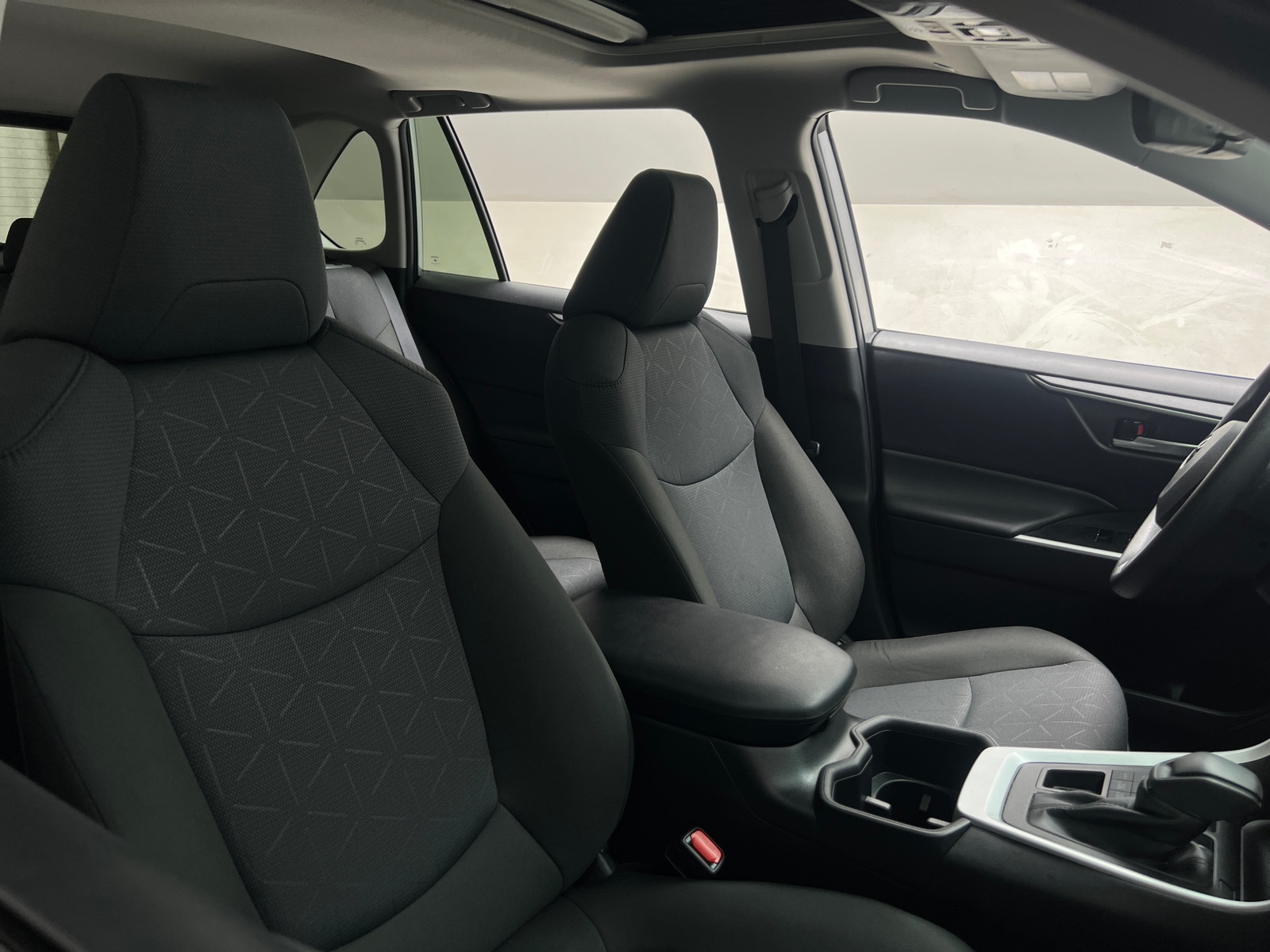 Thumbnail: 2025 Toyota RAV4 - 2