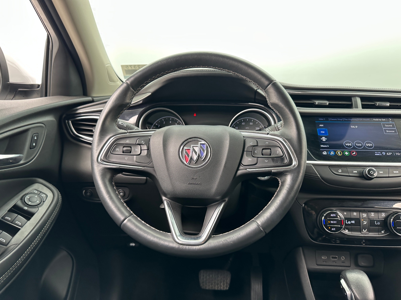 Thumbnail: 2023 Buick Encore GX - 4