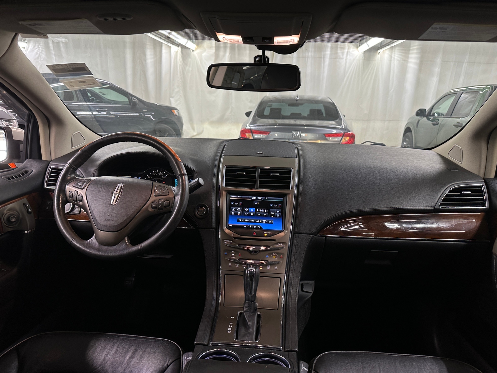 Thumbnail: 2013 Lincoln MKX - 2