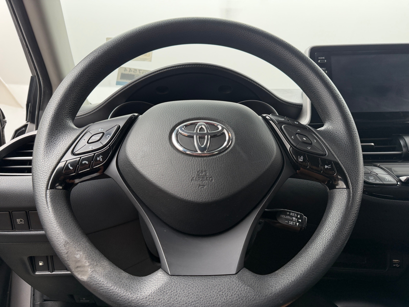 Thumbnail: 2020 Toyota C-HR - 5