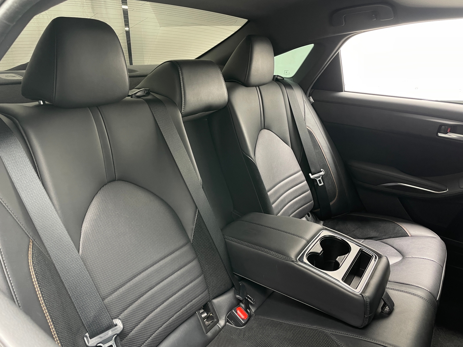 Thumbnail: 2019 Toyota Avalon - 6