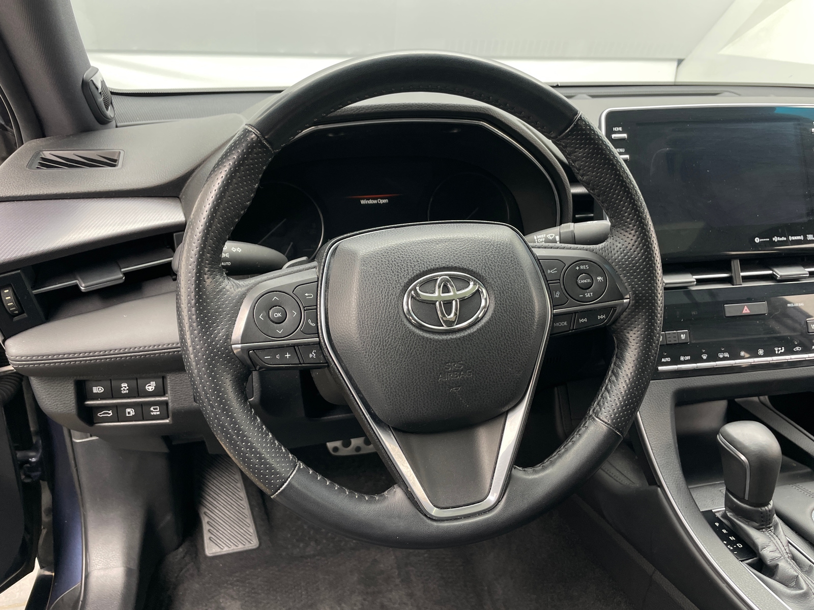 Thumbnail: 2019 Toyota Avalon - 5