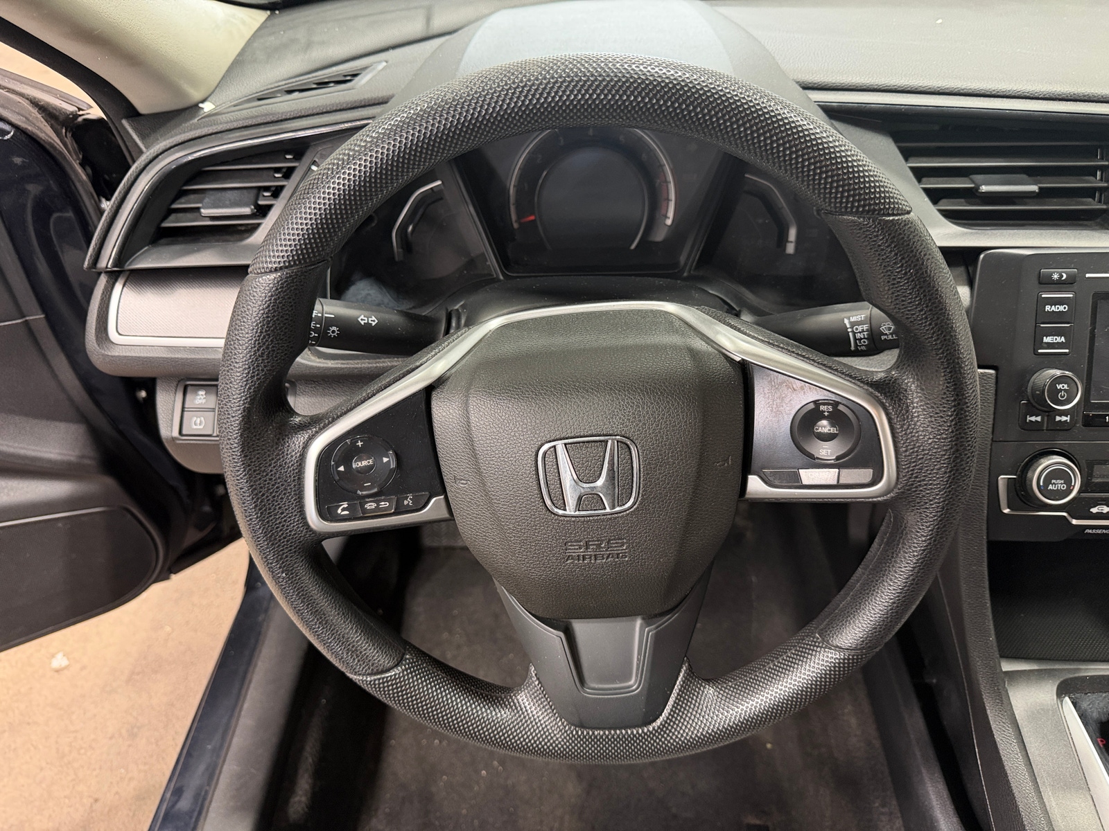 Thumbnail: 2018 Honda Civic - 5