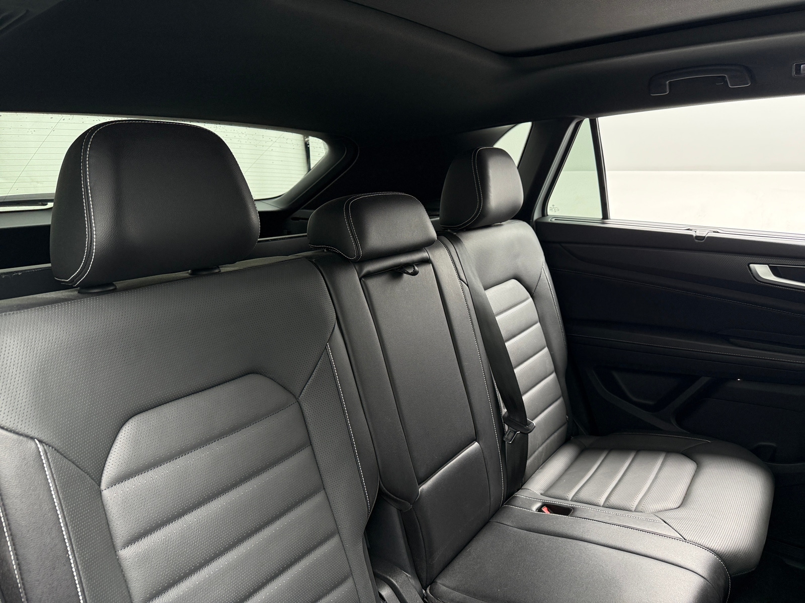 Thumbnail: 2024 Volkswagen Atlas - 5