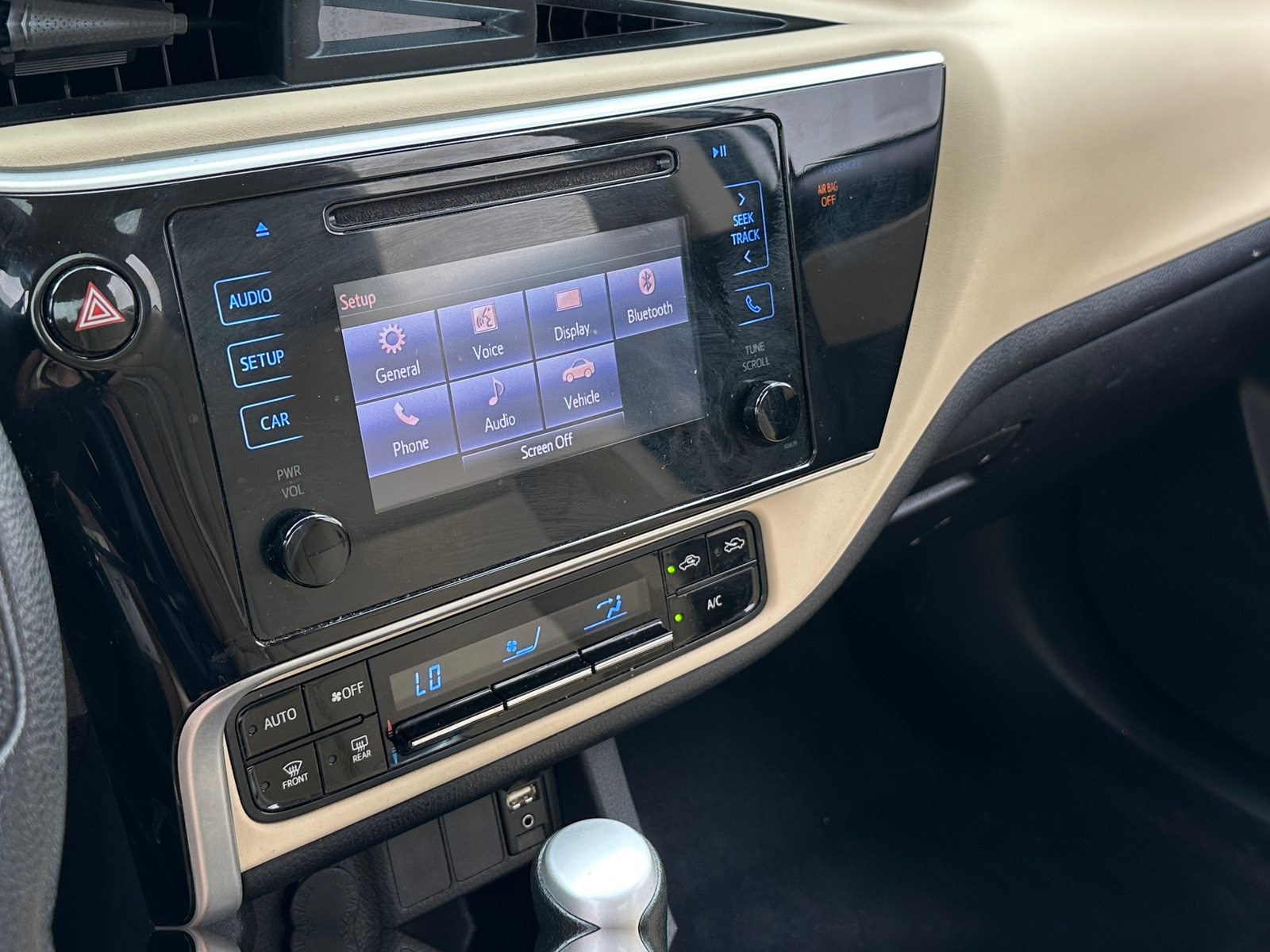 Thumbnail: 2018 Toyota Corolla - 4
