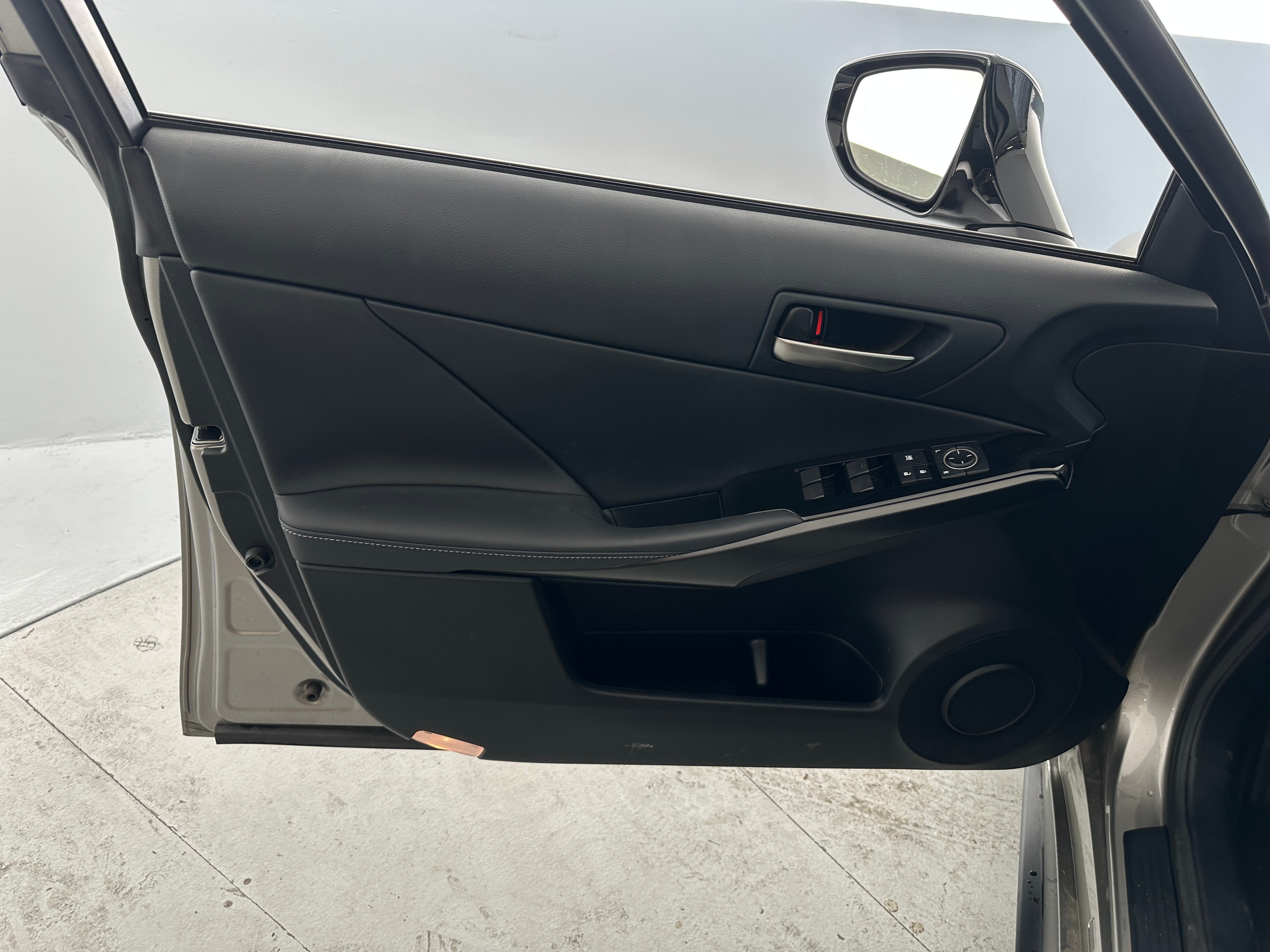 2021 Lexus IS 300