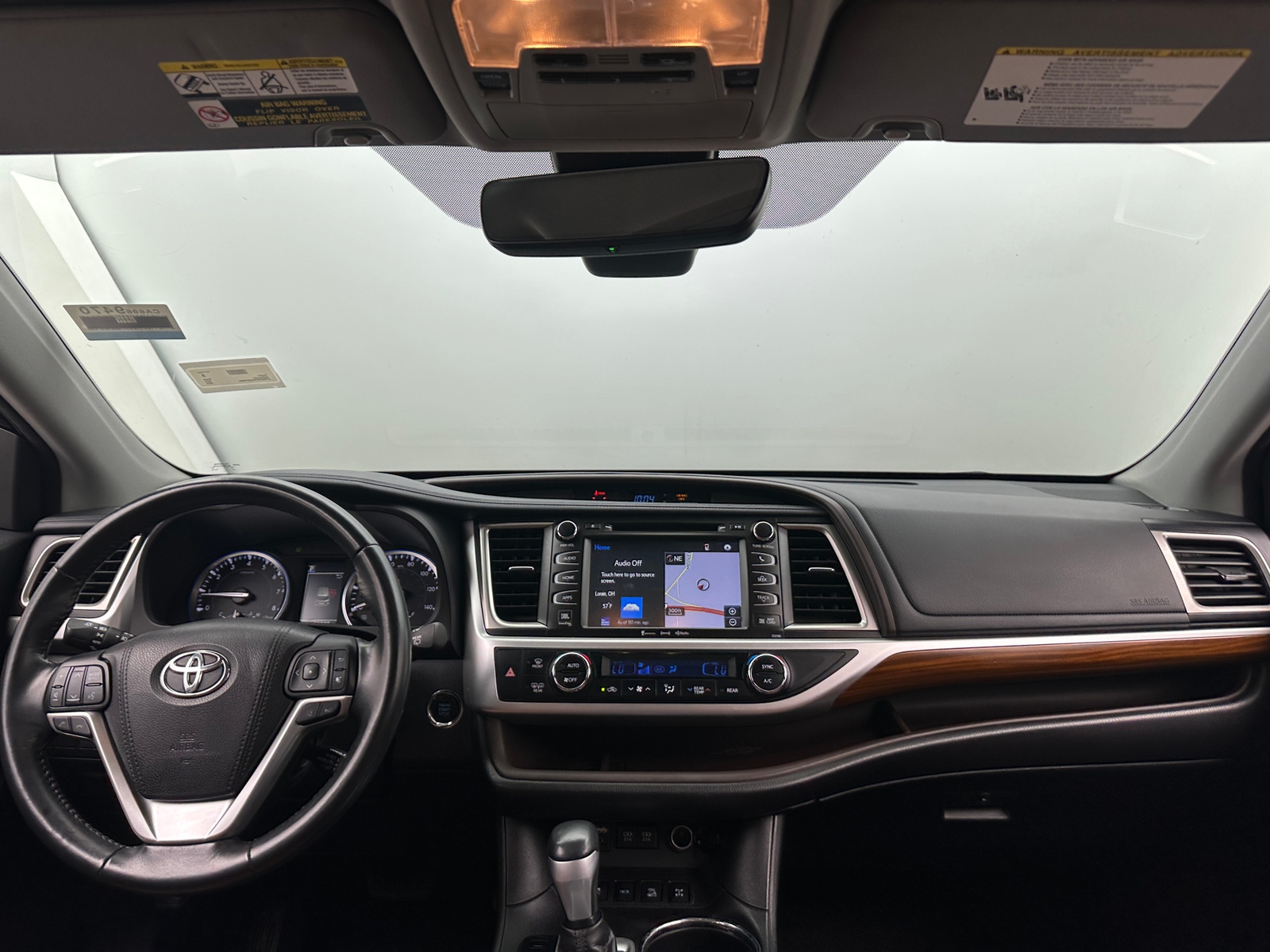 Thumbnail: 2018 Toyota Highlander - 2