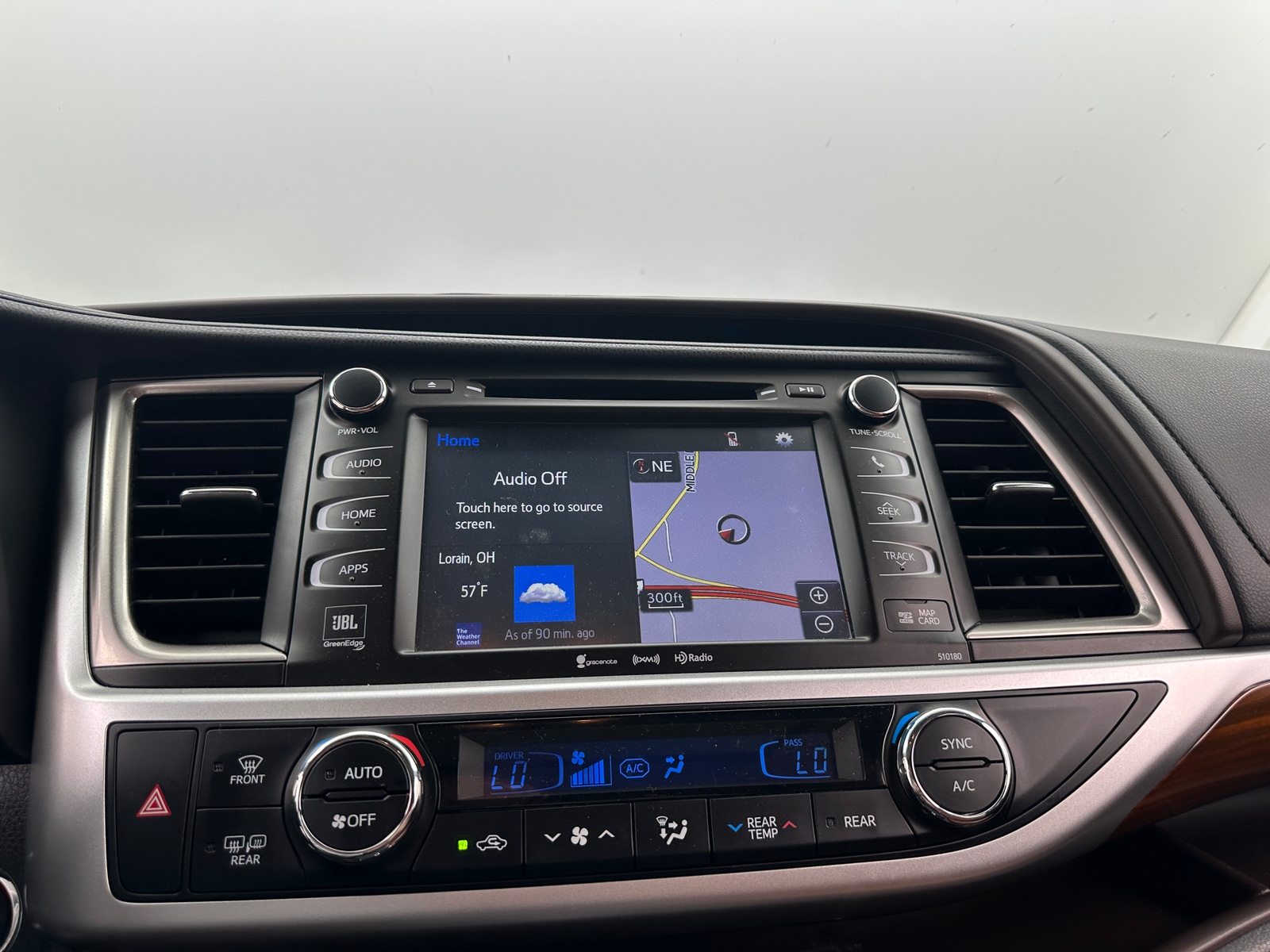 Thumbnail: 2018 Toyota Highlander - 3