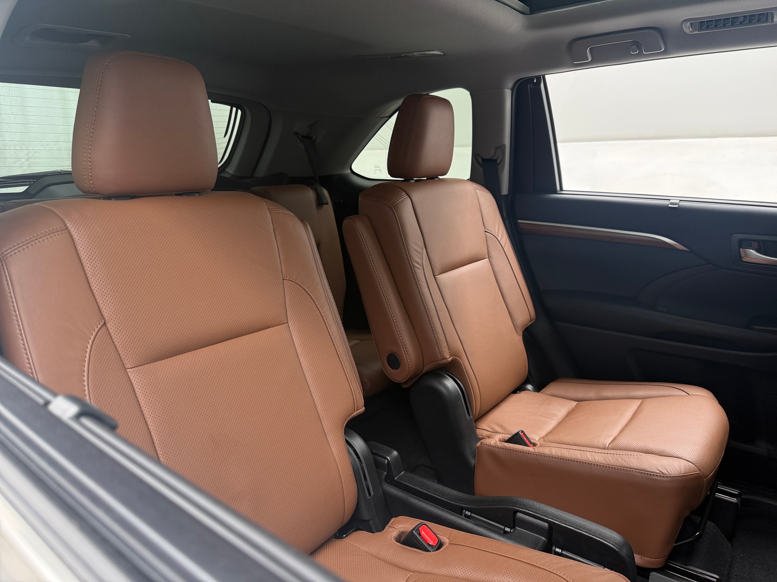Thumbnail: 2019 Toyota Highlander - 5