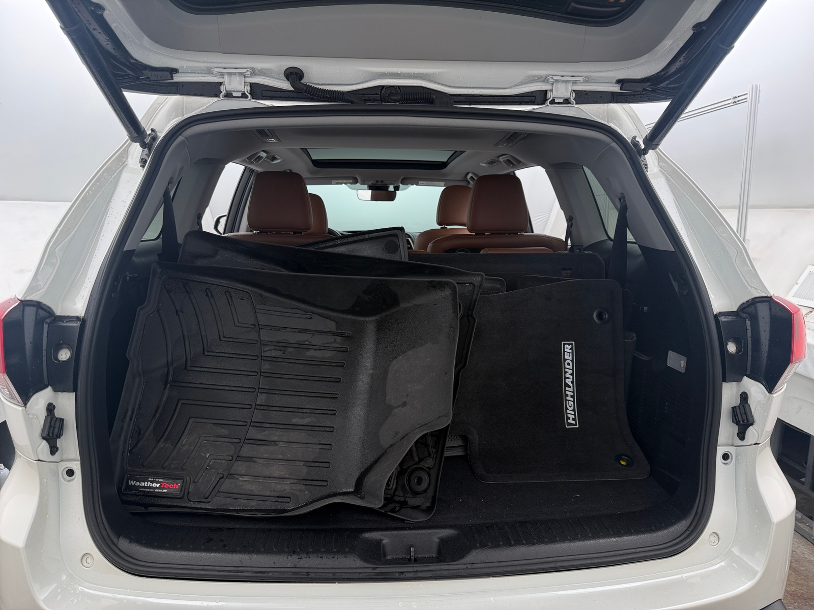 Thumbnail: 2019 Toyota Highlander - 6