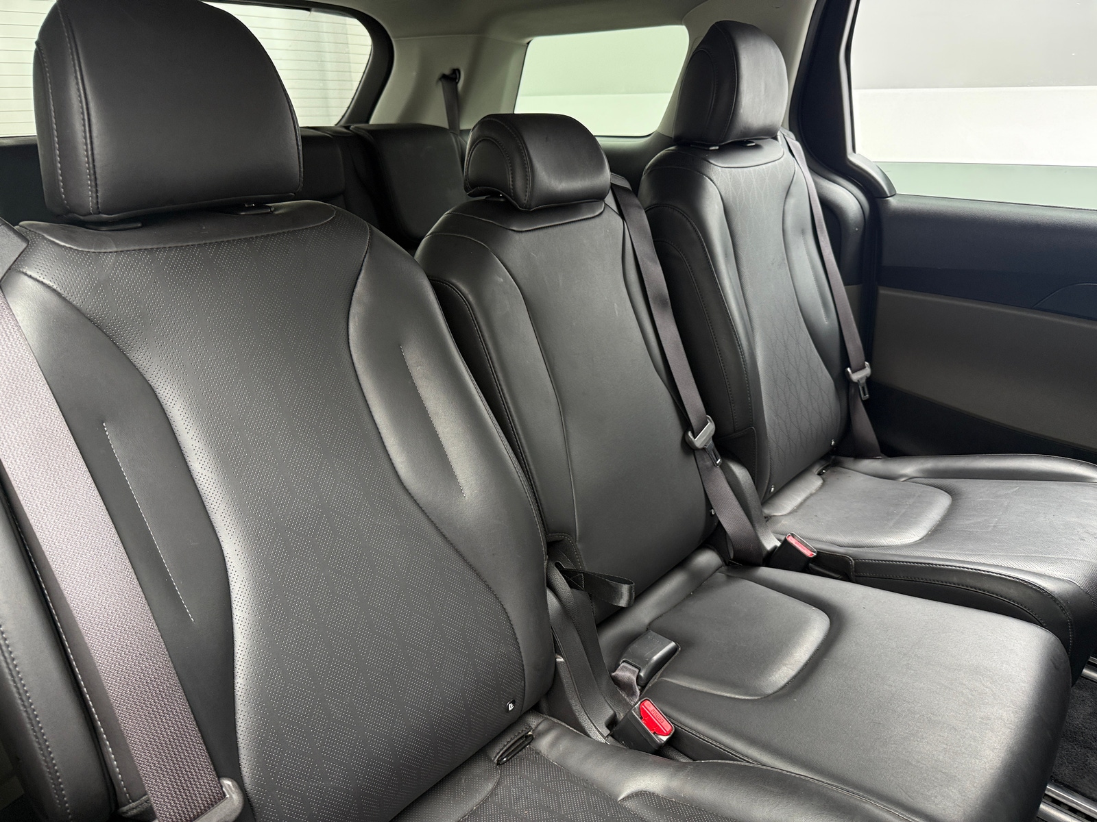 Thumbnail: 2025 Kia Carnival - 5