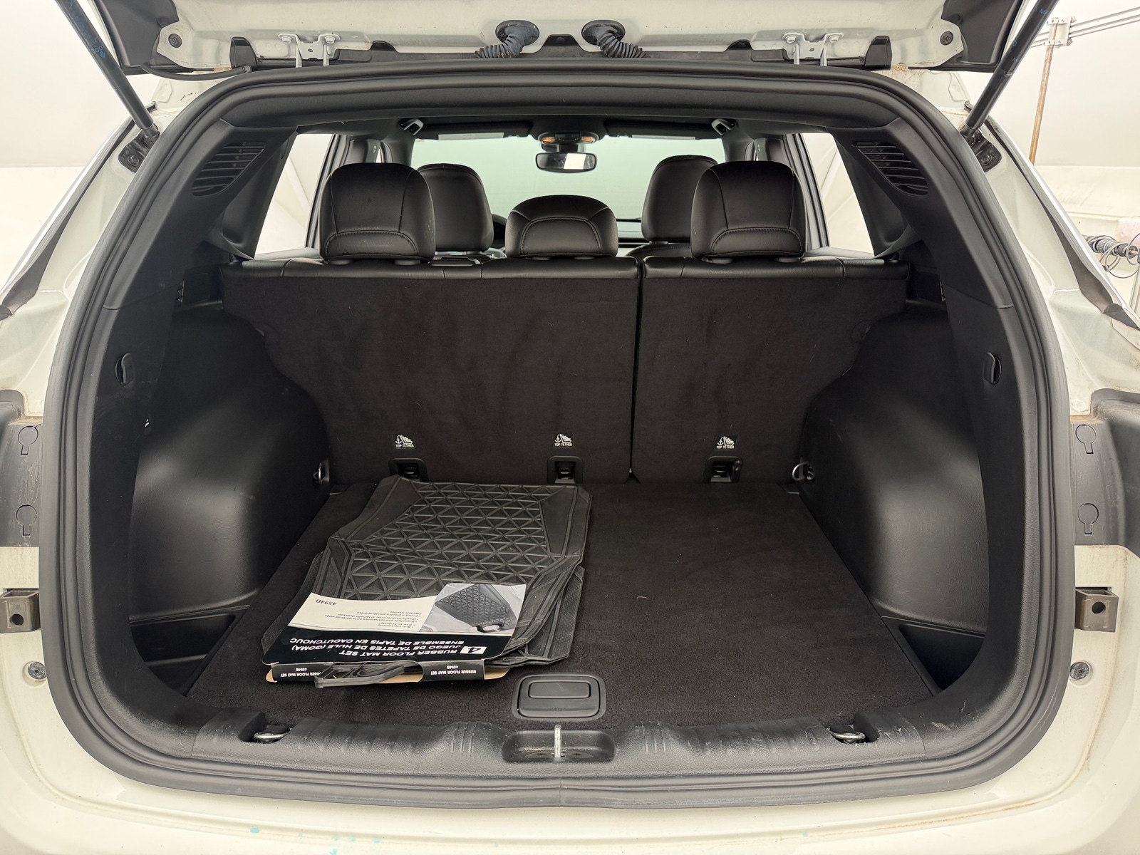 Thumbnail: 2023 Jeep Compass - 6