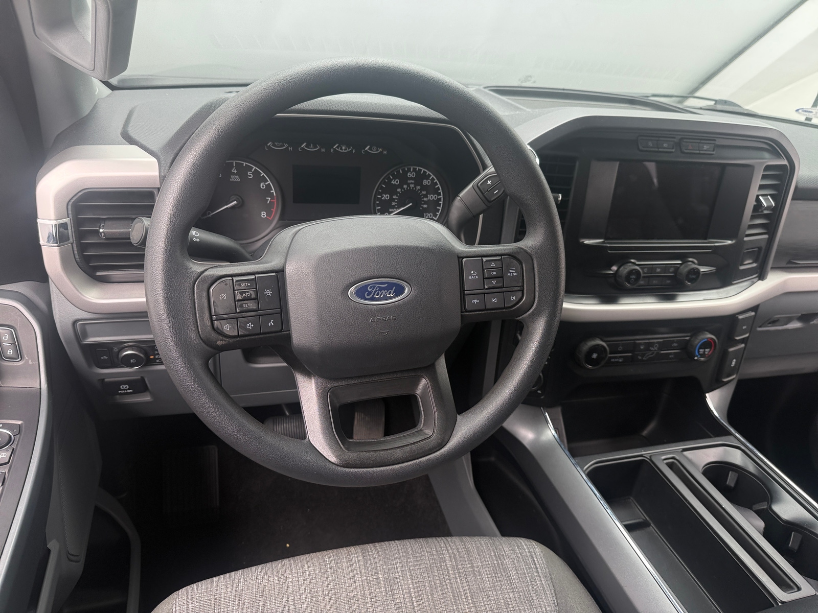 Thumbnail: 2022 Ford Econoline - 5