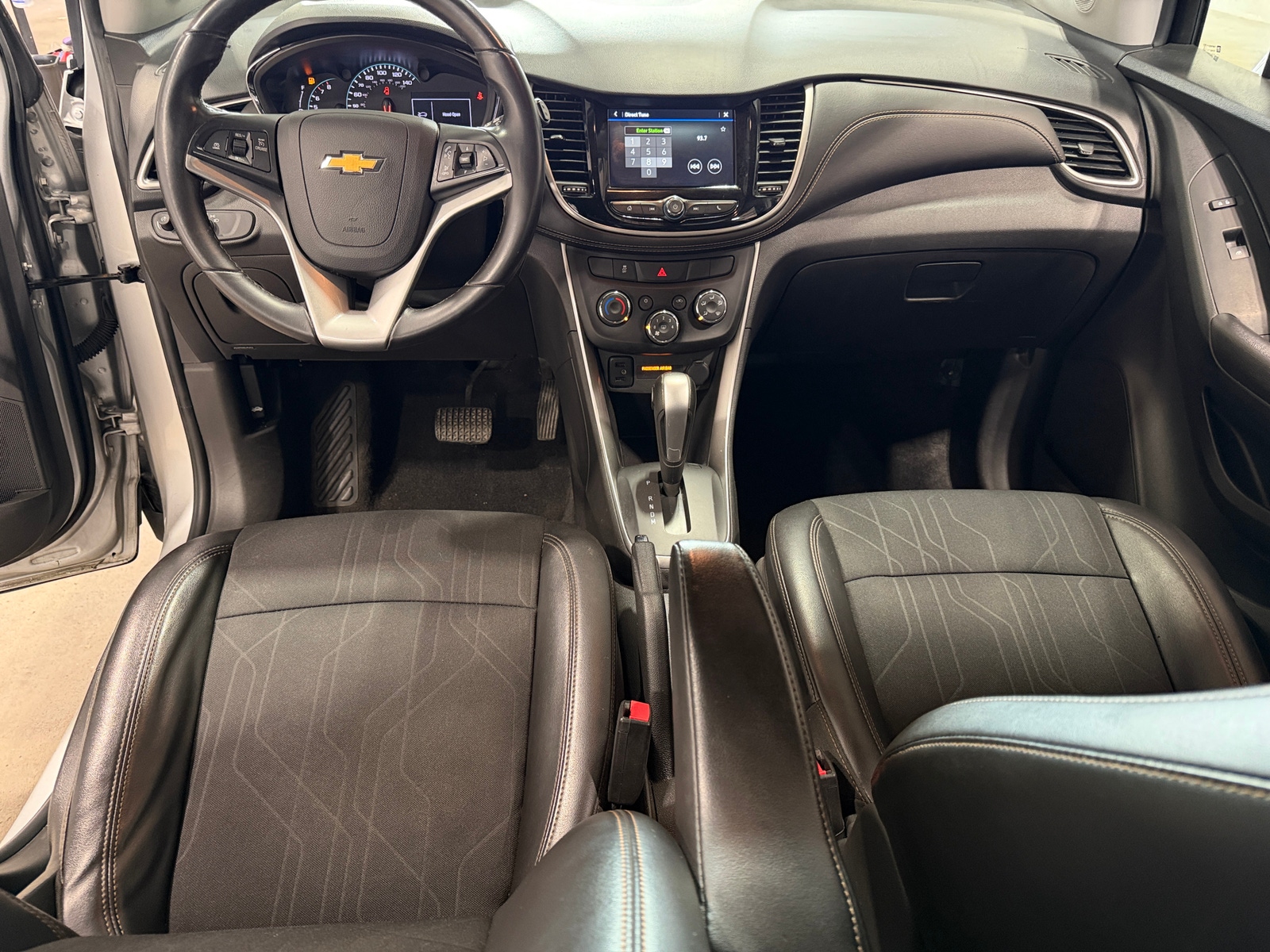 Thumbnail: 2019 Chevrolet Trax - 2