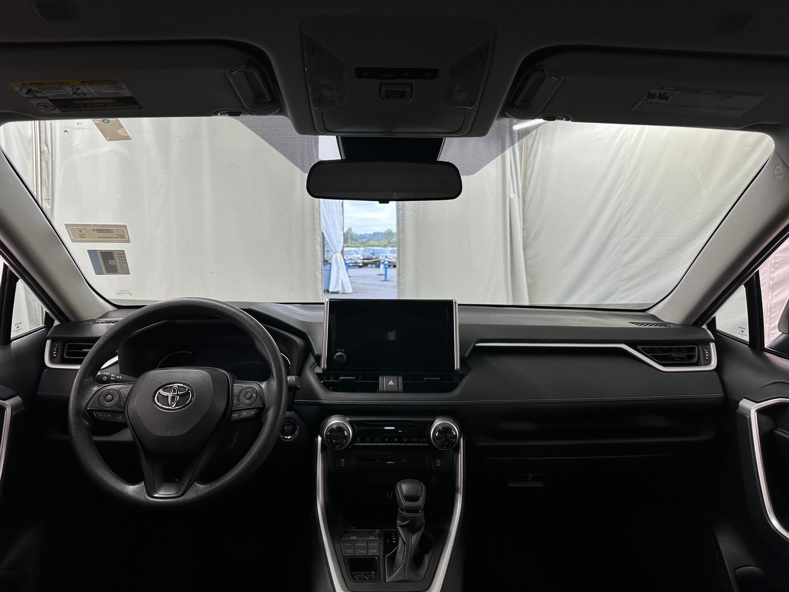Thumbnail: 2025 Toyota RAV4 - 3