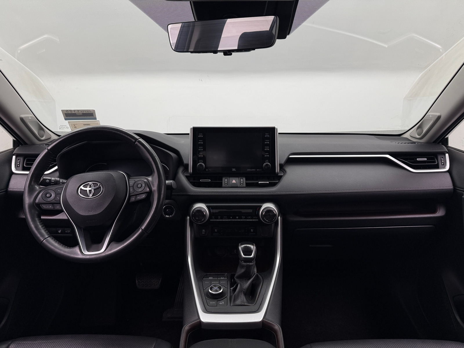 Thumbnail: 2020 Toyota RAV4 - 3