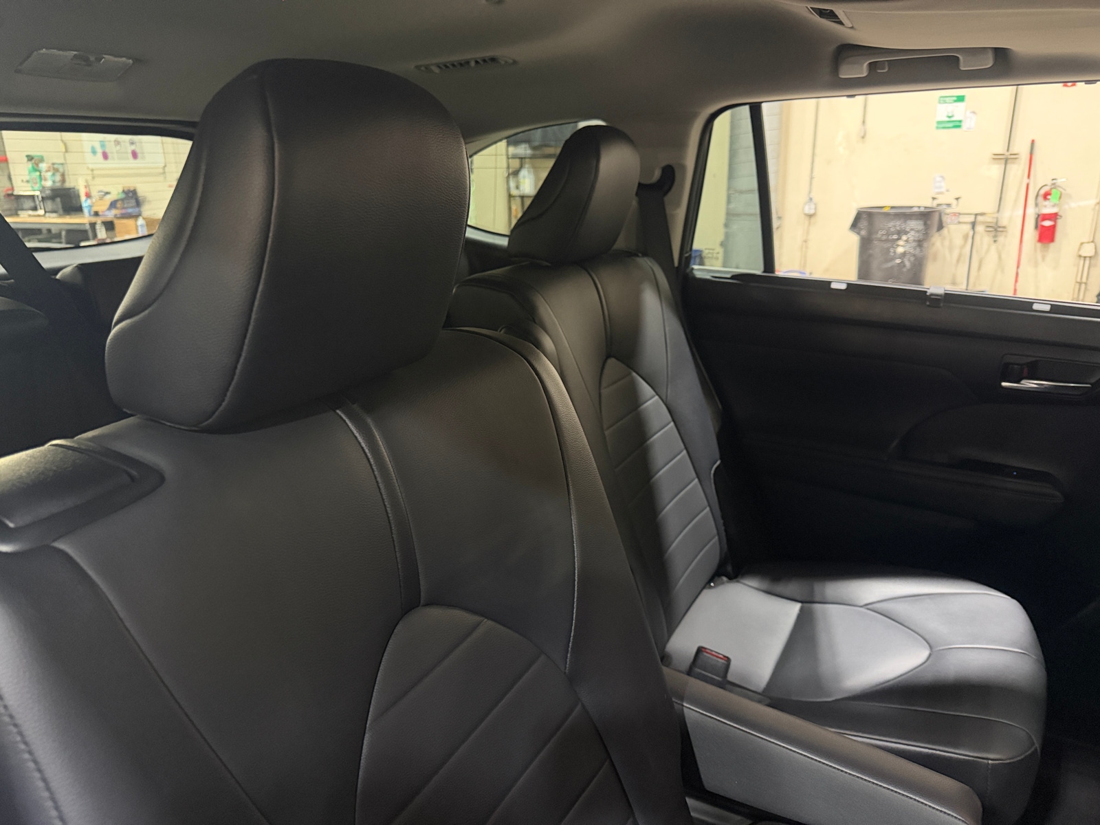 Thumbnail: 2020 Toyota Highlander - 6