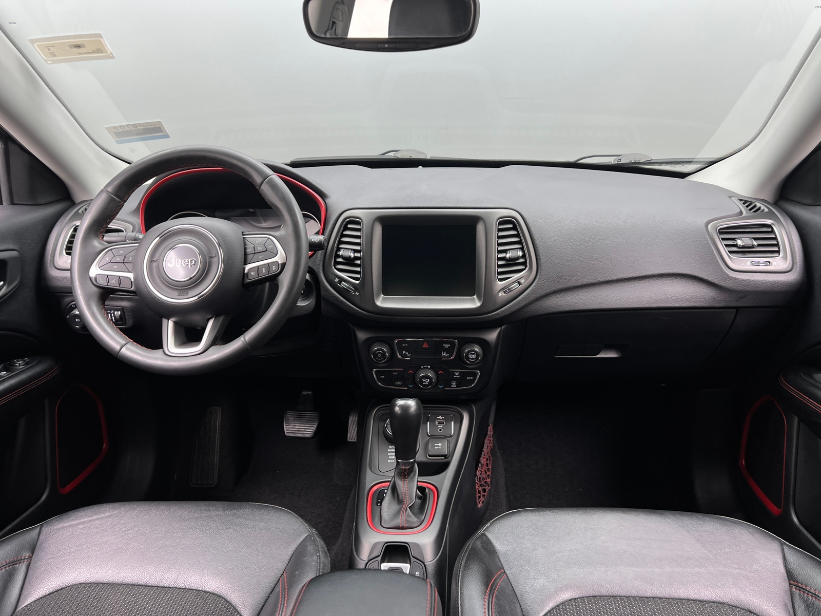 Thumbnail: 2021 Jeep Compass - 3