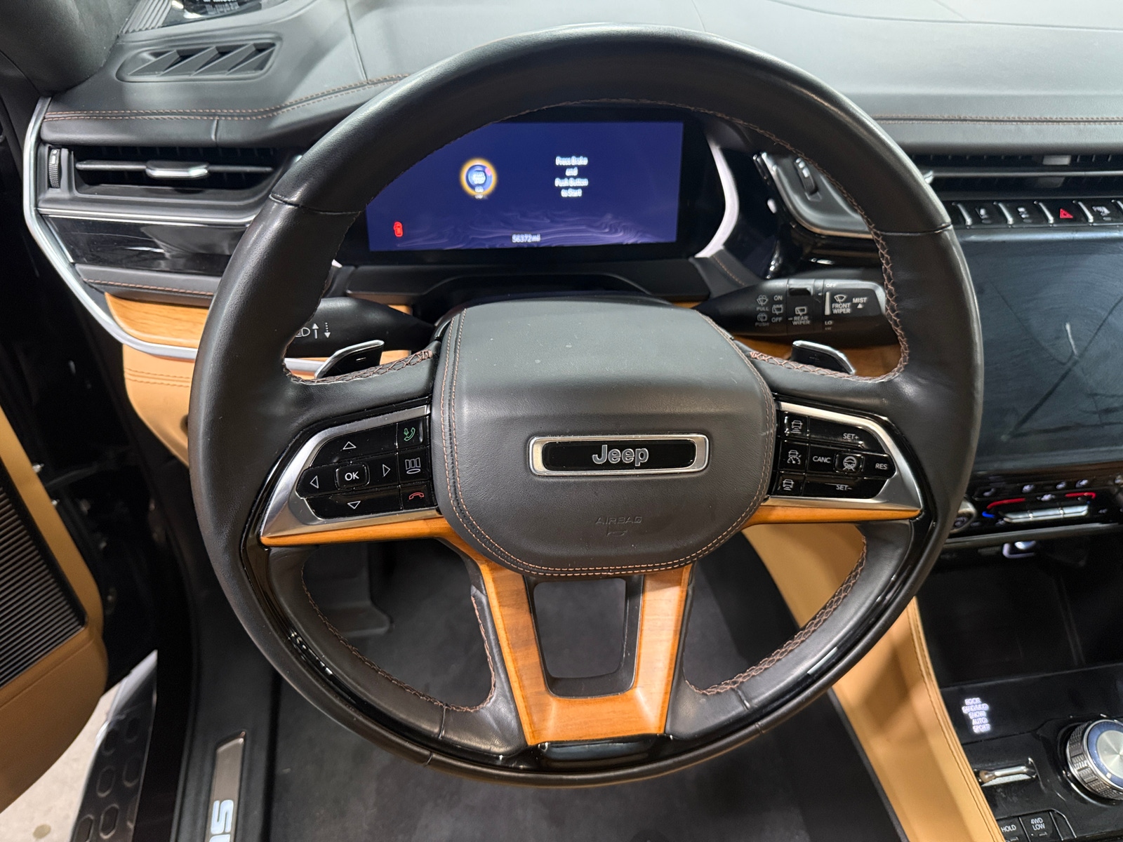 Thumbnail: 2022 Jeep Grand Cherokee L - 4