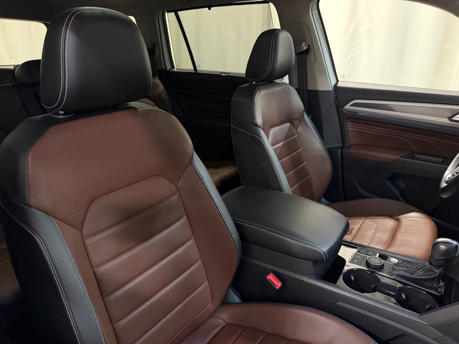 Thumbnail: 2023 Volkswagen Atlas - 2