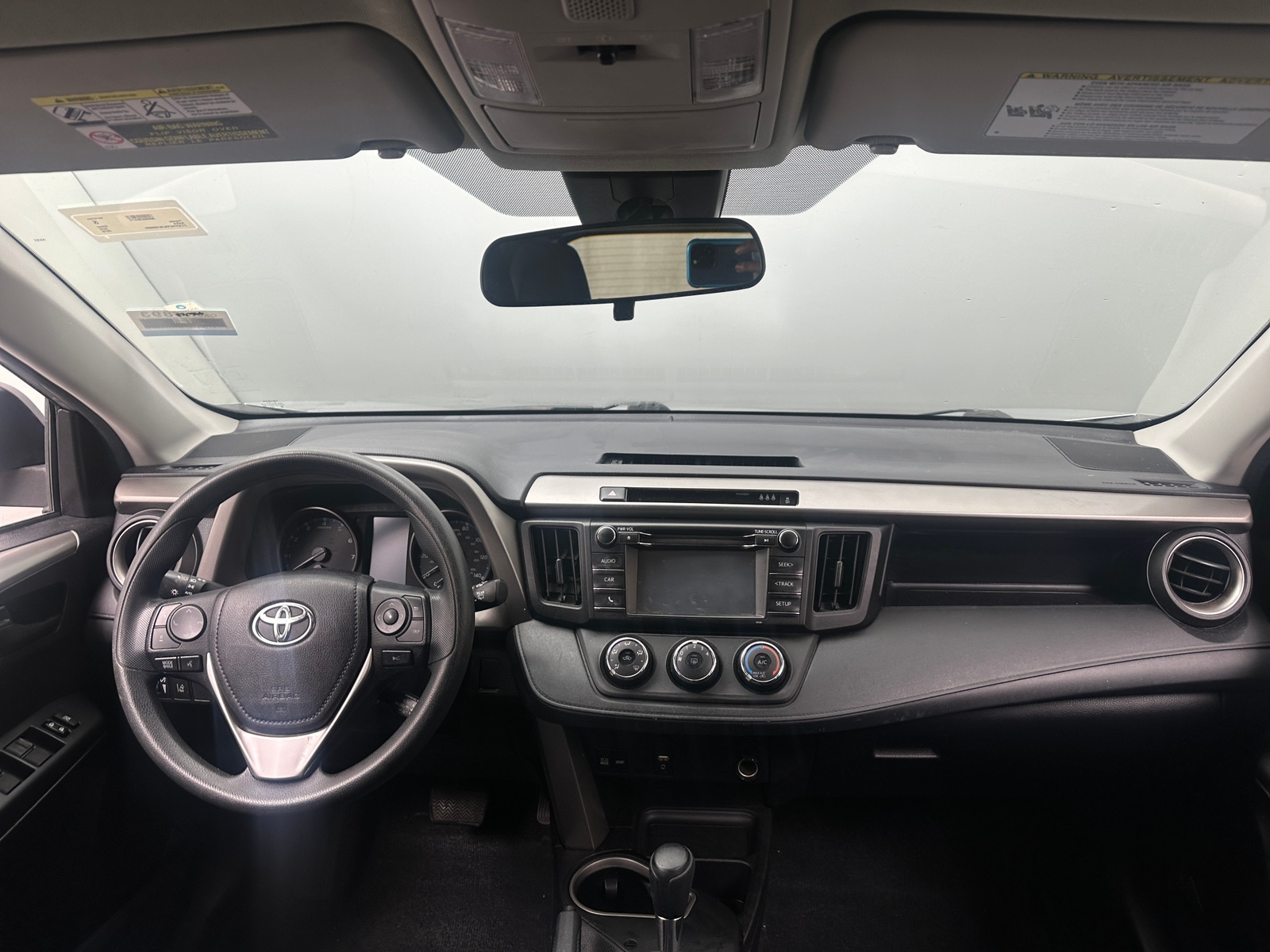 Thumbnail: 2018 Toyota RAV4 - 3