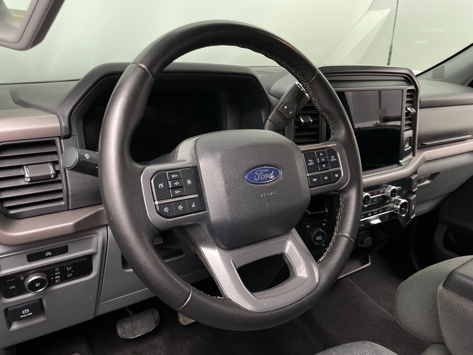 Thumbnail: 2025 Ford Econoline - 5