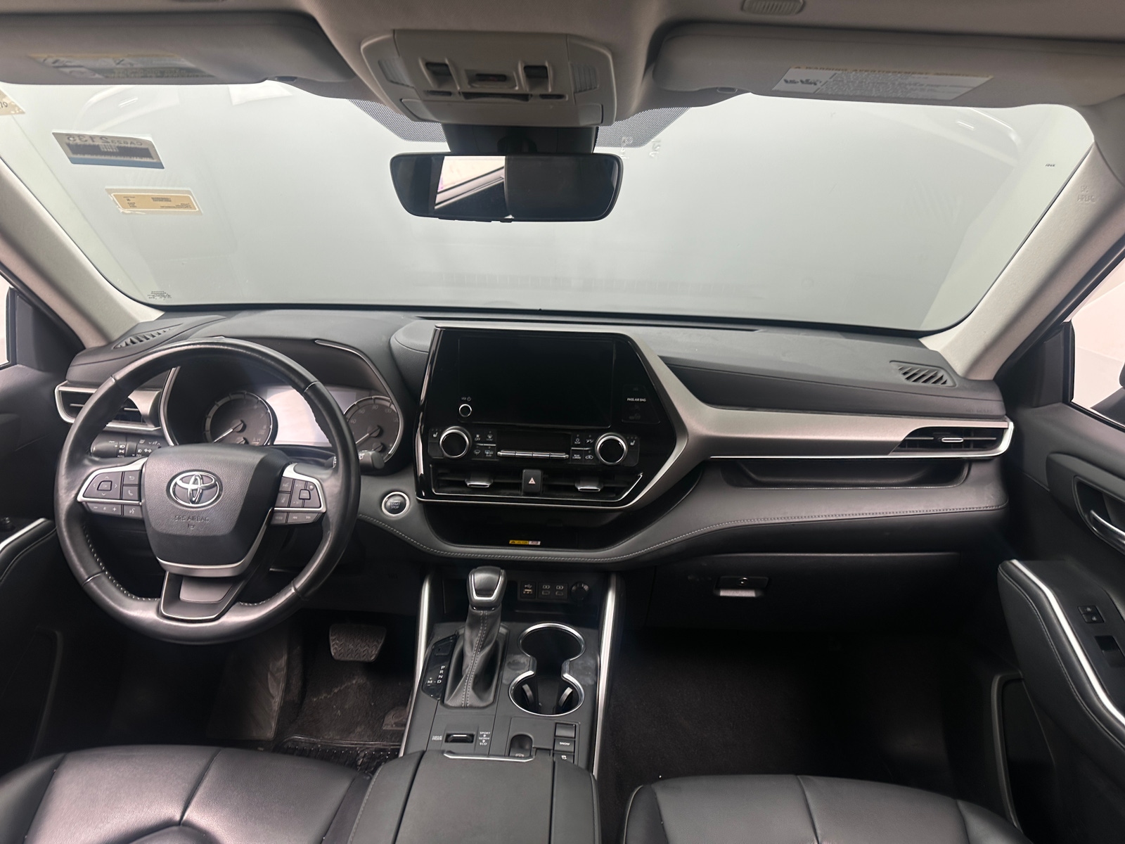 Thumbnail: 2024 Toyota Highlander - 2