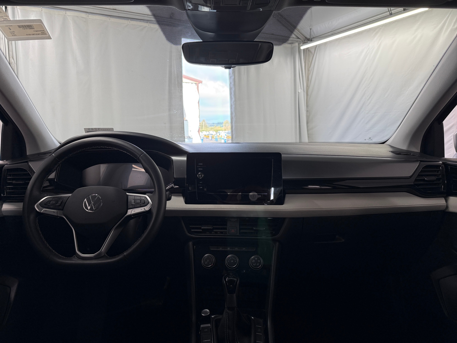 Thumbnail: 2026 Volkswagen Taos - 3