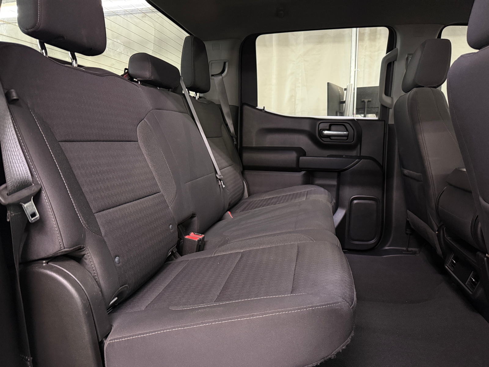 Thumbnail: 2022 Chevrolet Silverado 1500 - 6