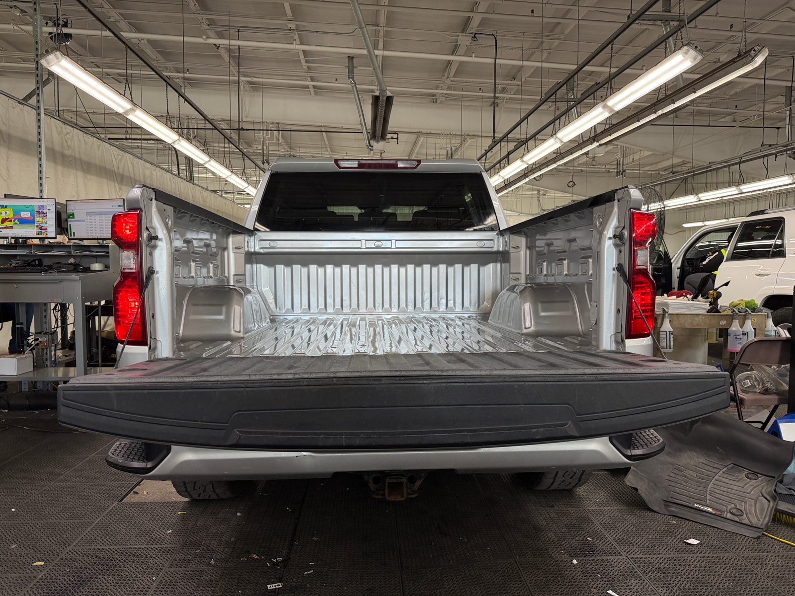 Thumbnail: 2022 Chevrolet Silverado 1500 - 7